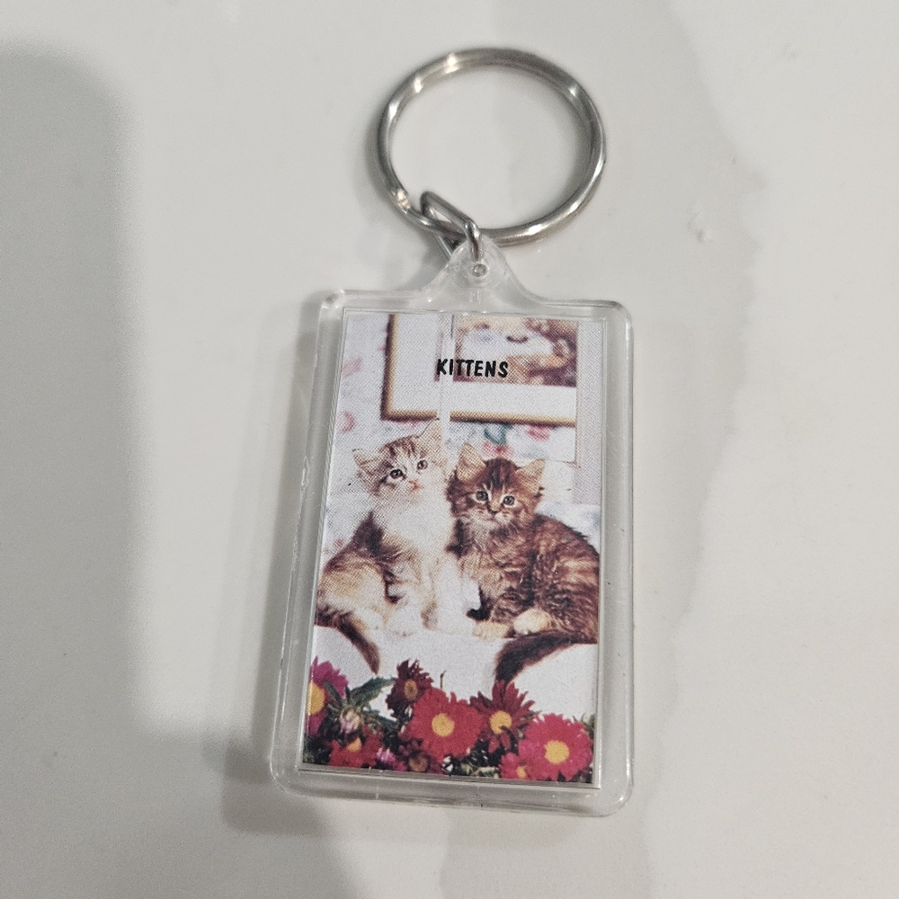 Cute Kittens Keychain Cat Lovers Cat Mom Cat Fans Keychain Charm For Keys Cat